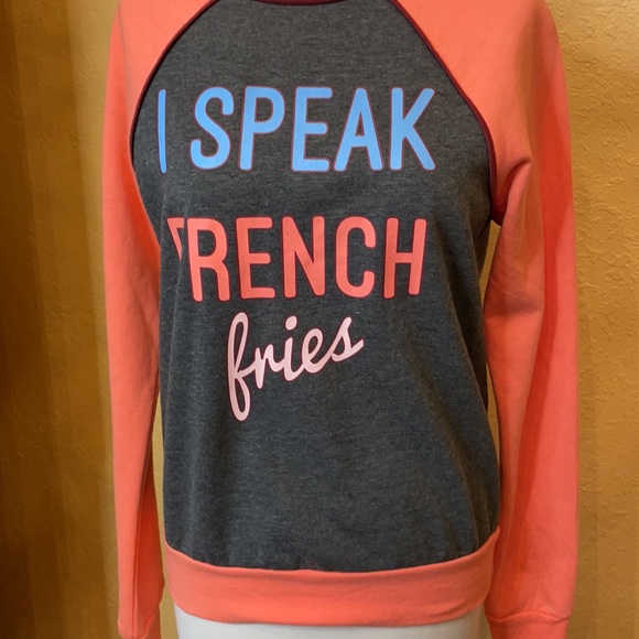 Rebellious fleece top Small - Picture 2 of 4